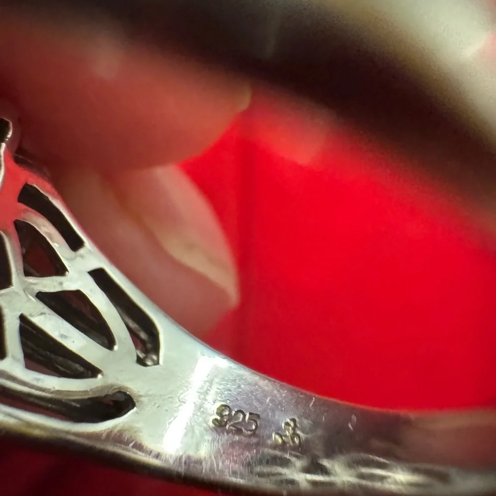 Victoria Wieck Retired Butterfly Ring Host Pick 🥳 - Picture 8 of 9